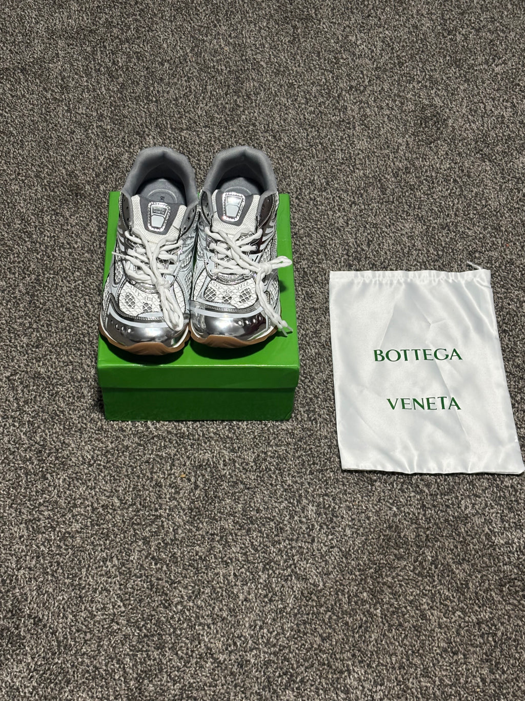 Bottega Veneta Sneakers - Silver & White