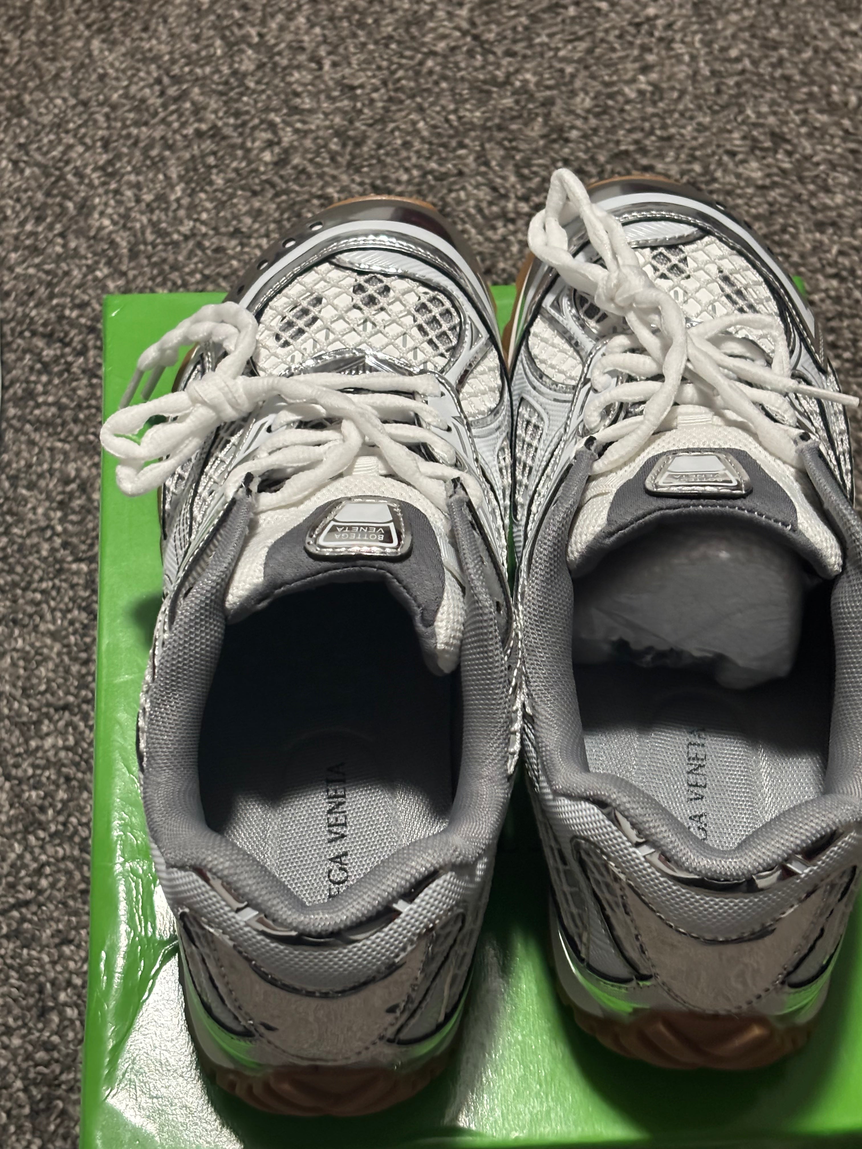 Bottega Veneta Sneakers - Silver & White